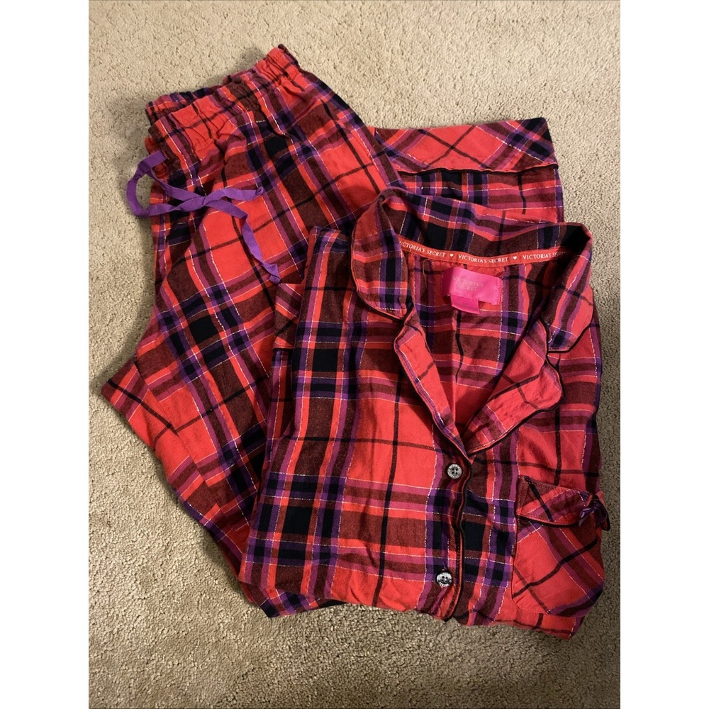 VICTORIA'S SECRET RED/PURPLE FLANNEL PAJAMA SET SIZE SMALL